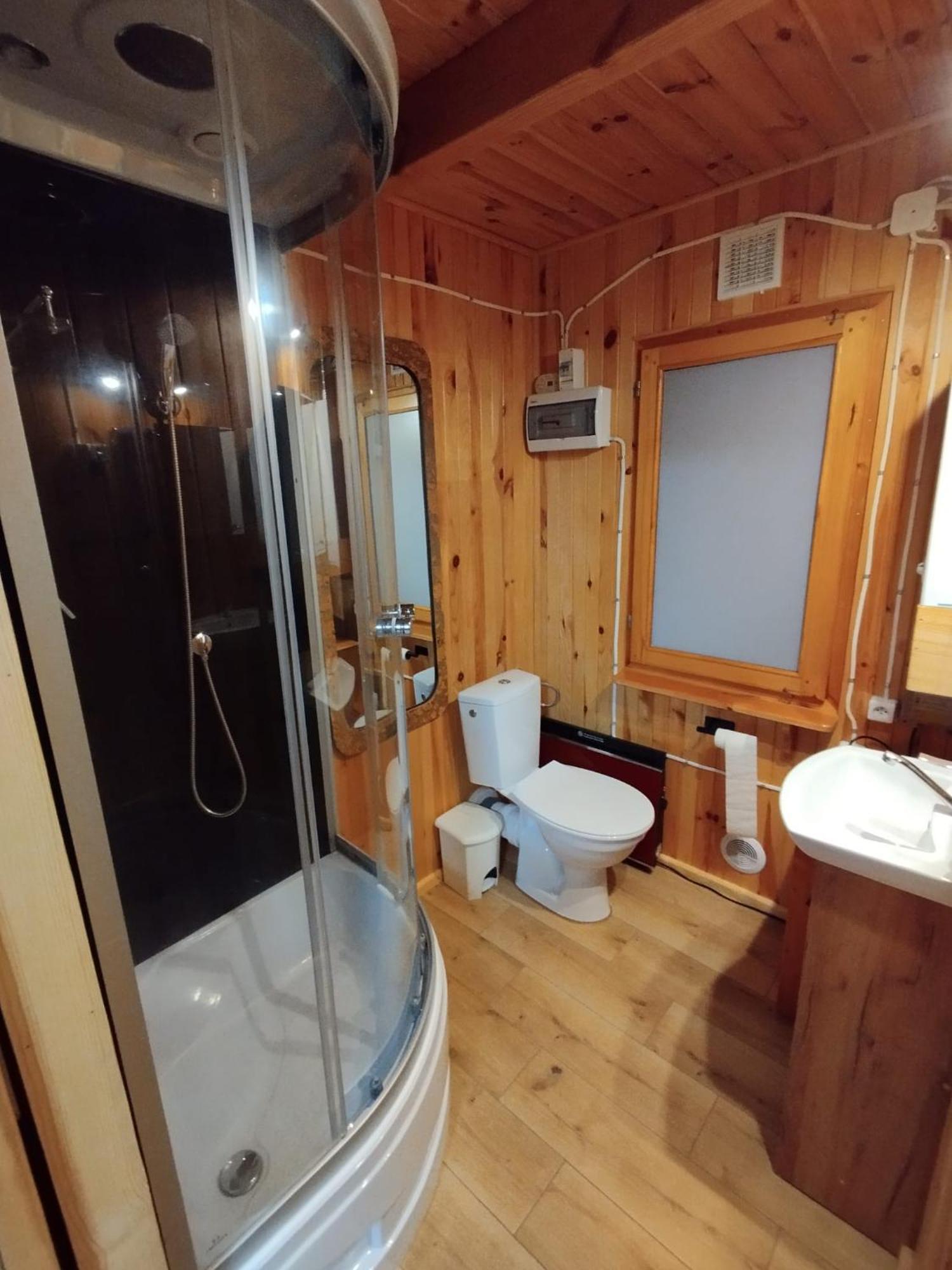 Wittowka - Domek Na Wylacznosc Z Dala Od Sasiadow Tomaszów Lubelski Exterior foto